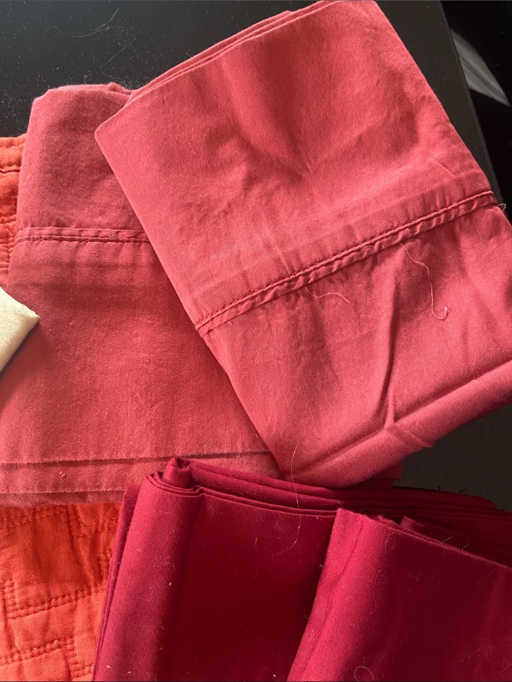1Orange Pillow Sham, 4 pair Pillow Cases 2orange, 2black, 2dark red, and 2tan